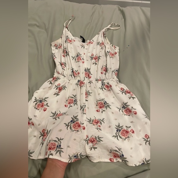 Flower Jumpsuit - Picture 3 of 3